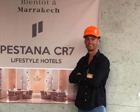 النجم رونالدو يستعد لافتتاح فندق في ملكيته بمراكش