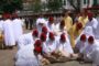 امير المؤمنين يؤدي صلاة العيد ويقوم بنحر الاضحية