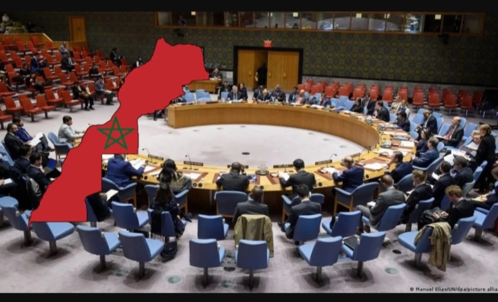 صدور لقرار باعتماد مقترح الحكم الذاتي بصفته الحل الأنسب لقضية الصحراء تحت السيادة المغربية.