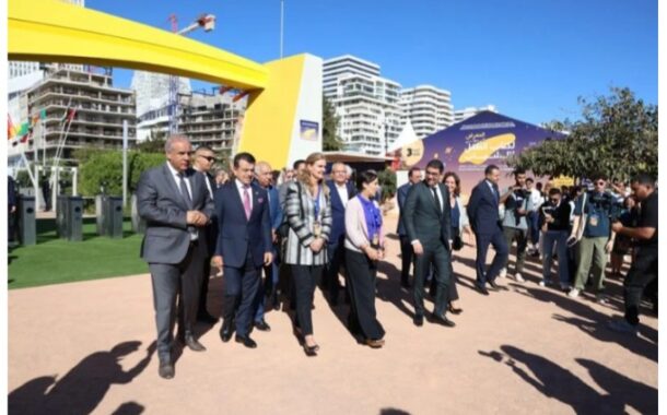 وزير الشباب والثقافة والتواصل، يشرف على افتتاح  الدورة الثالثة من المعرض الدولي لكتاب الطفل والشباب