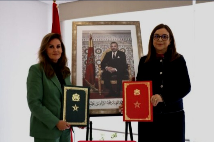 للا زينب رئيسة العصبة المغربية لحماية الطفولة تستقبل وزيرة التضامن والإدماج الاجتماعي والأسرة