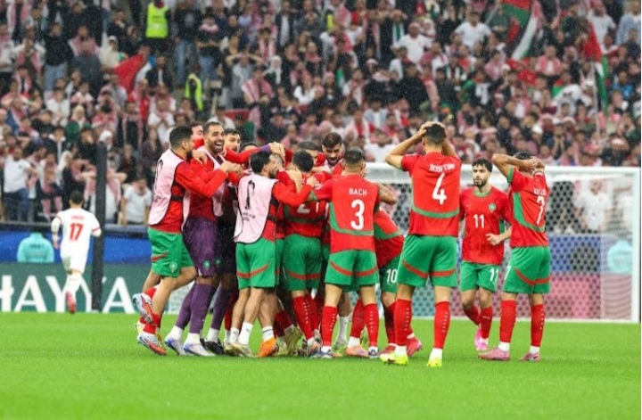 المنتخب الوطني المغربي يتوج  بلقب بطولة كأس العرب بعد فوزه على المنتخب الأردني
