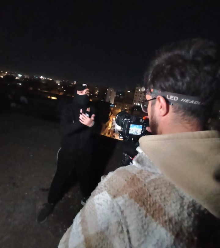 زهير الملقب بـ DZii.. حين يتحول الألم إلى موسيقى في 