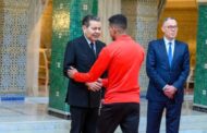 الأمير مولاي رشيد يستقبل بقصر الضيافة بالرباط أعضاء المنتخب الوطني لكرة القدم