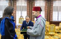 جلالة الملك محمد السادس يستقبل بالقصر الملكي بالرباط المتسلقة المغربية نوال صفنضلة