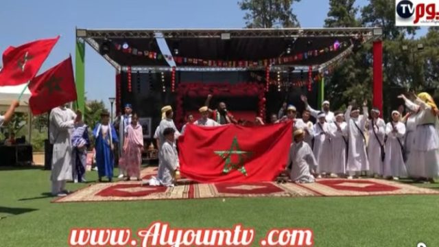 لوحات فنية من التراث لاطفال المؤسسة الحسن الثاني  للمغاربة المقيمين بالخارج بالمركب السوسيوثقافي بالقننيطرة