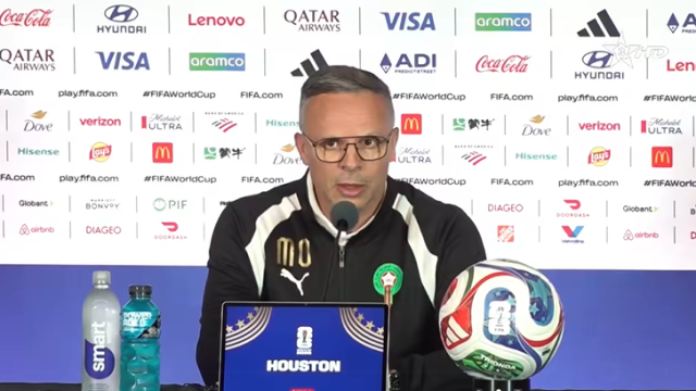مدرب المنتخب المغربي يشيد بقدرة المغرب على التأقلم.. ومدرب كندا يقر بواقعية “الأسود” بعد التأهل إلى ربع النهائي