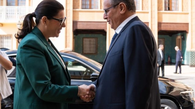 مراسيم تسليم السلط بين رئيسة الحكومة فاطمة الزهراء المنصوري و عزيز أخنوش